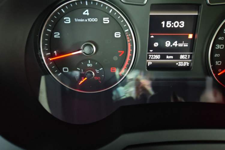 Used Audi Q3 2018 30 TFSI Fashion Edition Collector's Version Odometer Close Up