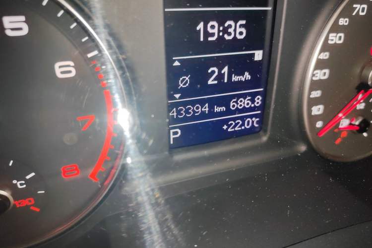 Used Audi Q3 2018 30th Anniversary Edition 30 TFSI Style Model Odometer Close Up