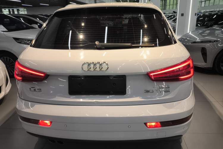 Used Audi Q3 2018 30th Anniversary Edition 30 TFSI Fashion Model Rear