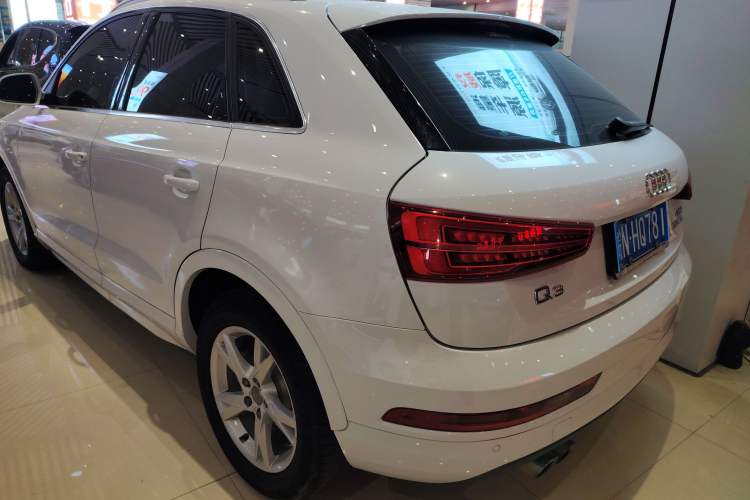 Used Audi Q3 2018 30th Anniversary Edition 30 TFSI Fashion Model Rear Left 45 Deg