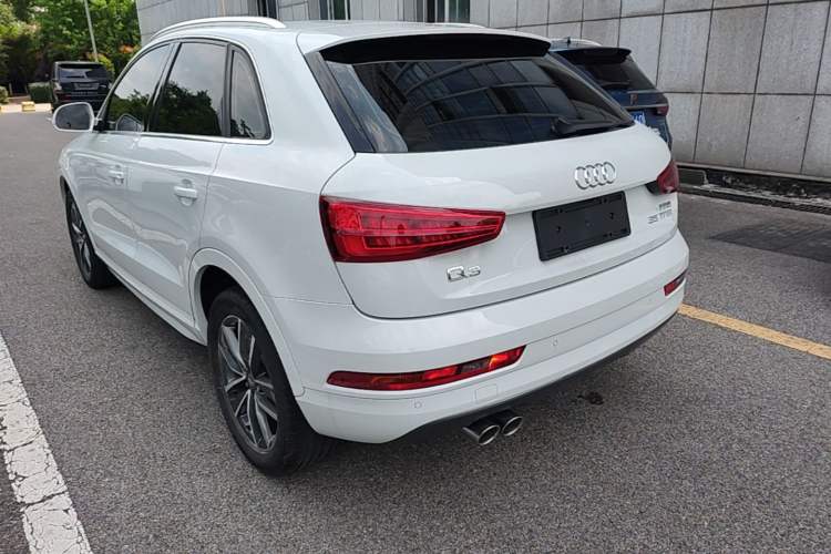 Used Audi Q3 2018 30th Anniversary Edition 35 TFSI Fashion Model Rear Left 45 Deg