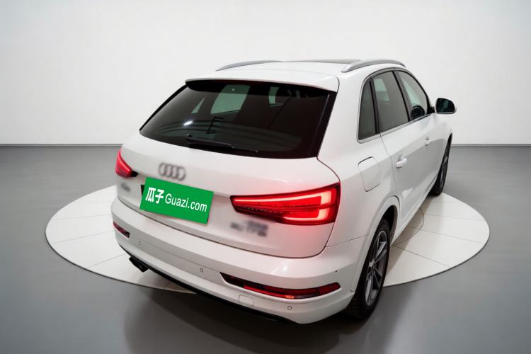 Used Audi Q3 2018 30th Anniversary Edition 30 TFSI Fashion Model Rear Right 45 Deg