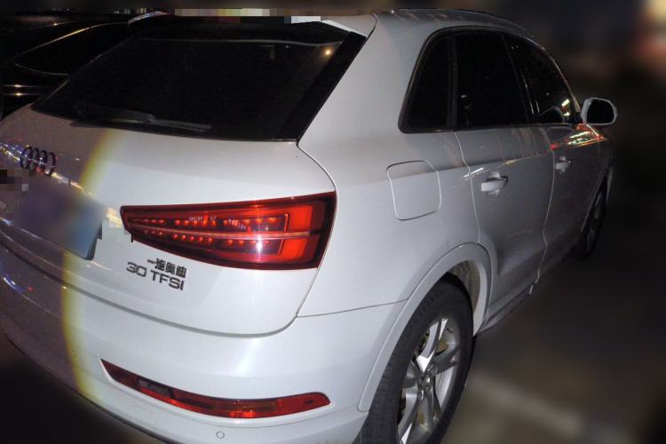Used Audi Q3 2018 30th Anniversary Edition 30 TFSI Fashion Model Rear Right 45 Deg