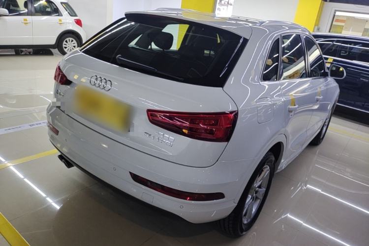 Used Audi Q3 2018 30th Anniversary Edition 30 TFSI Fashion Model Rear Right 45 Deg
