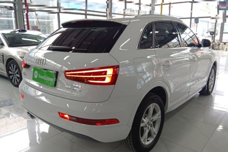 Used Audi Q3 2018 30th Anniversary Edition 30 TFSI Fashion Model Rear Right 45 Deg