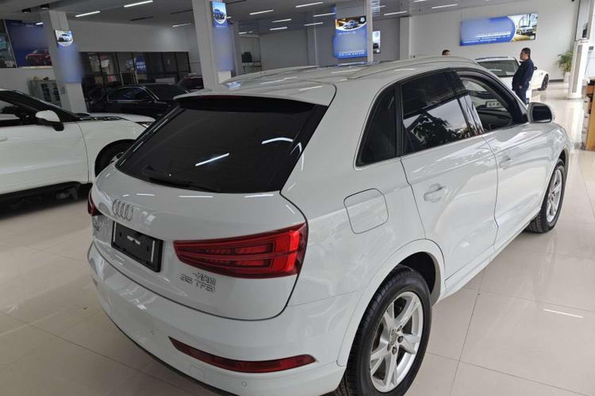 Used Audi Q3 2018 30th Anniversary Edition 35 TFSI Fashion Model Rear Right 45 Deg