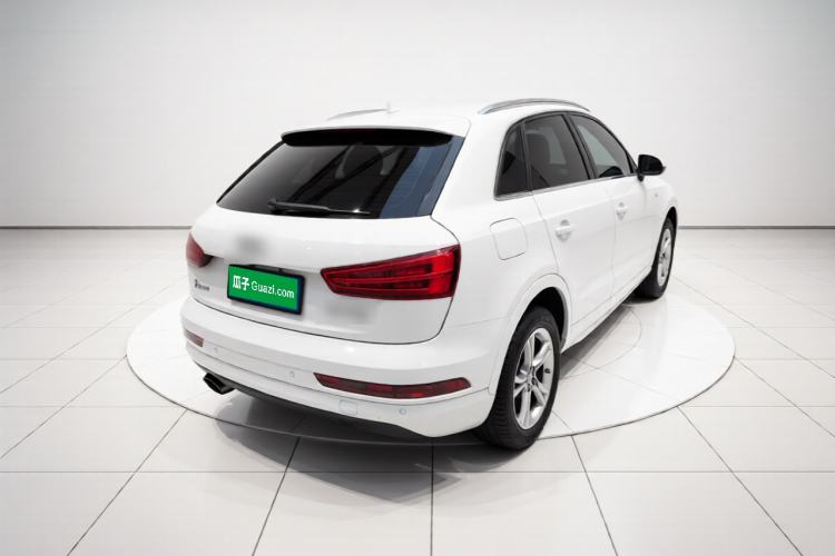 Used Audi Q3 2018 30th Anniversary Edition 30 TFSI Fashion Model Rear Right 45 Deg