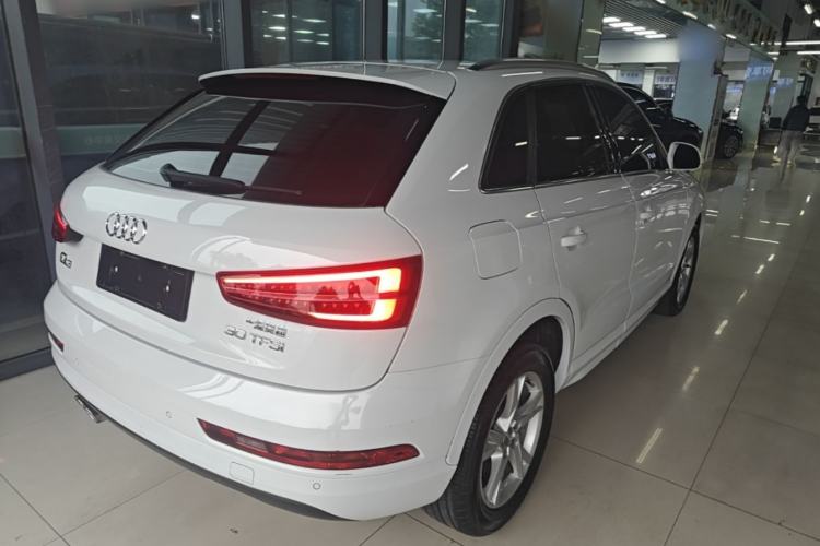 Used Audi Q3 2018 30th Anniversary Edition 30 TFSI Fashion Model Rear Right 45 Deg