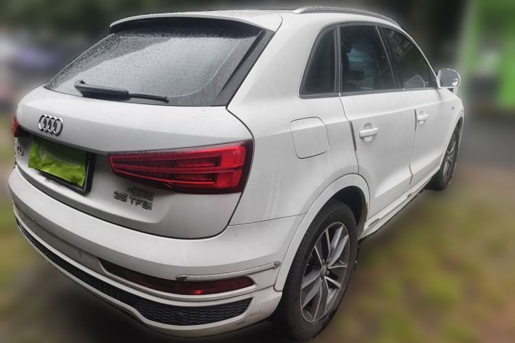 Used Audi Q3 2018 35 TFSI Fashion Edition Collector's Model Rear Right 45 Deg