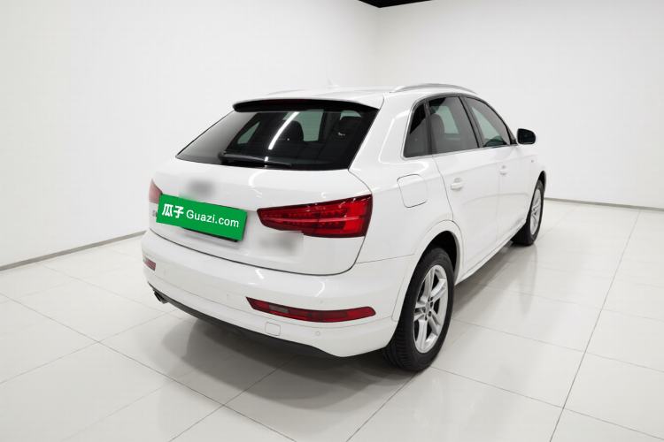 Used Audi Q3 2018 30th Anniversary Edition 30 TFSI Fashion Model Rear Right 45 Deg