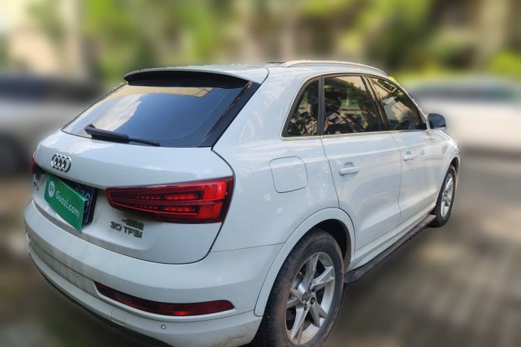 Used Audi Q3 2018 30th Anniversary Edition 30 TFSI Fashion Model Rear Right 45 Deg