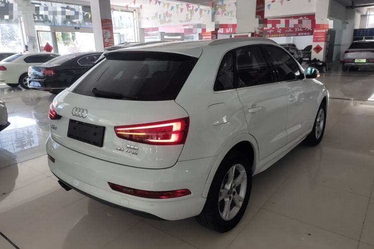 Used Audi Q3 2018 30th Anniversary Edition 30 TFSI Fashion Model Rear Right 45 Deg