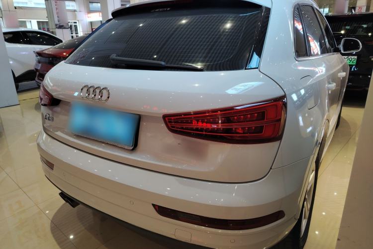 Used Audi Q3 2018 30th Anniversary Edition 30 TFSI Fashion Model Rear Right 45 Deg