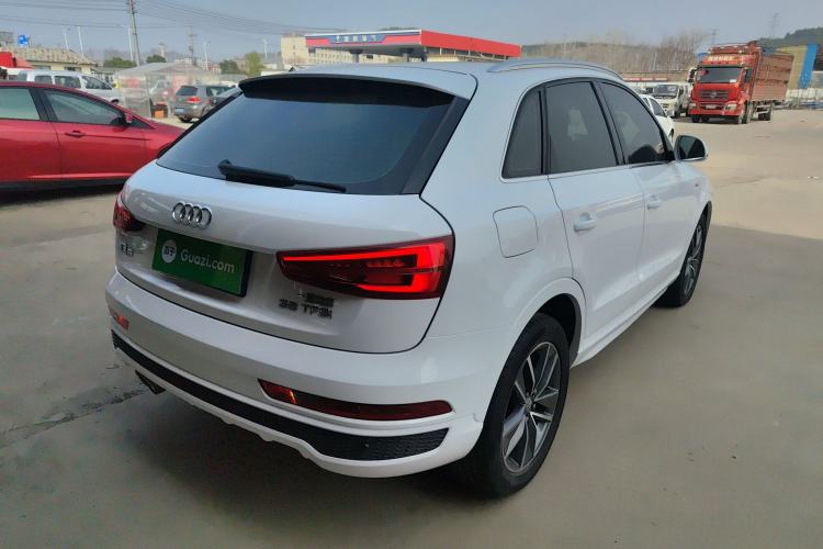 Used Audi Q3 2018 35 TFSI Fashion Edition Collector's Model Rear Right 45 Deg