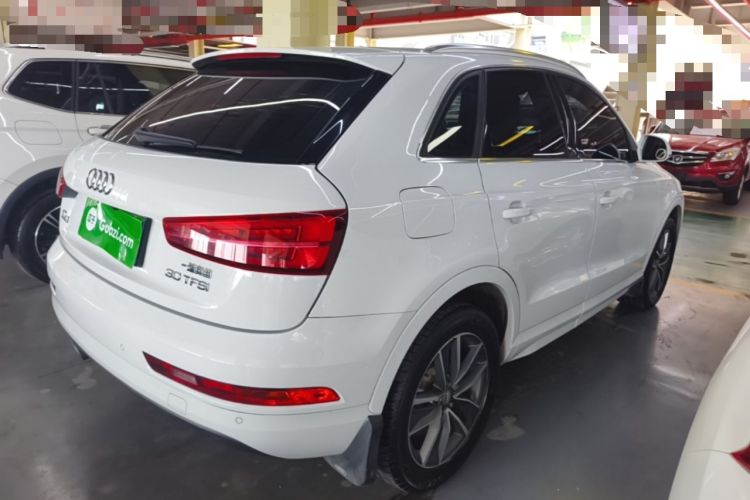 Used Audi Q3 2018 30th Anniversary Edition 30 TFSI Fashion Model Rear Right 45 Deg