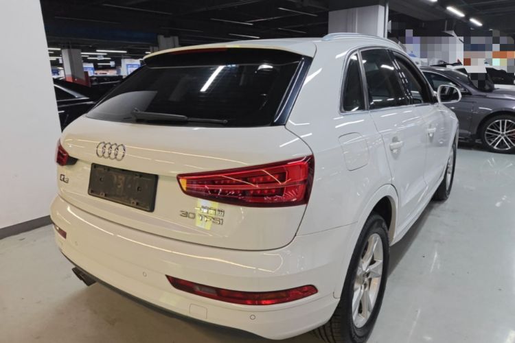 Used Audi Q3 2018 30th Anniversary Edition 30 TFSI Fashion Model Rear Right 45 Deg