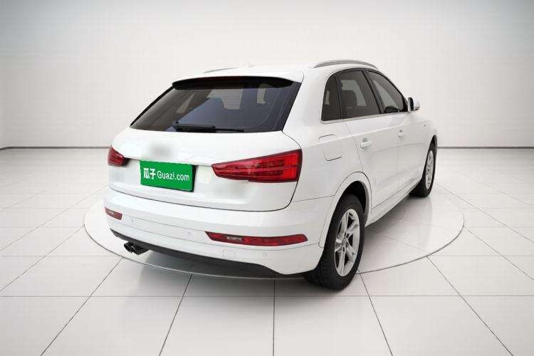 Used Audi Q3 2018 30th Anniversary Edition 30 TFSI Fashion Model Rear Right 45 Deg