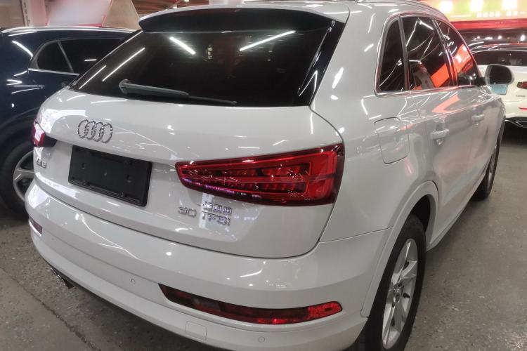 Used Audi Q3 2018 30th Anniversary Edition 30 TFSI Fashion Model Rear Right 45 Deg