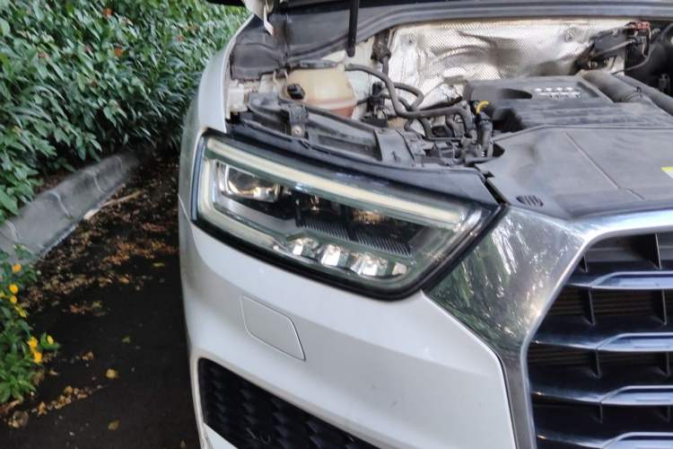 Used Audi Q3 2018 30 TFSI Fashion Edition Collector's Version Right Front Headlight