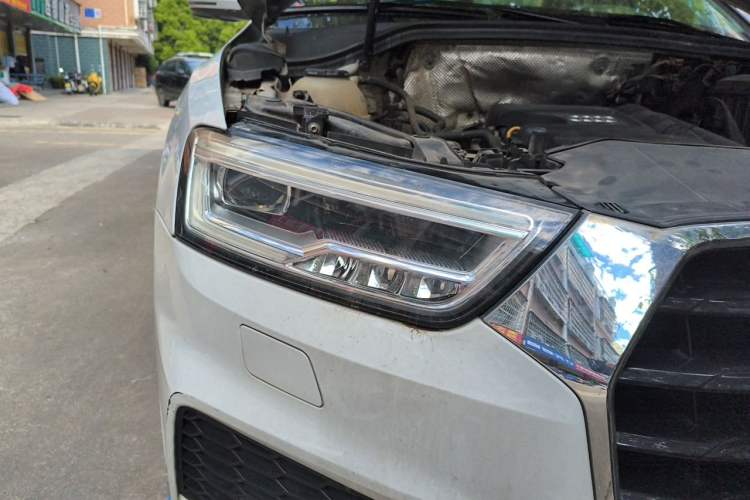 Used Audi Q3 2018 30 TFSI Fashion Edition Collector's Version Right Front Headlight