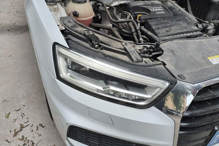 Used Audi Q3 2018 30 TFSI Fashion Edition Collector's Version Right Front Headlight