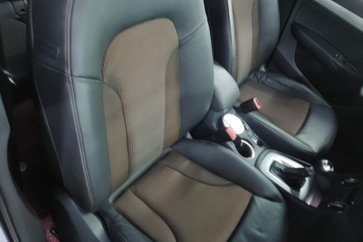 Used Audi Q3 2018 30th Anniversary Edition 30 TFSI Fashion Model Right Front Seat