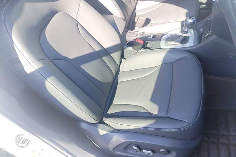Used Audi Q3 2018 30th Anniversary Edition 30 TFSI Style Model Right Front Seat