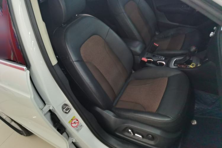 Used Audi Q3 2018 30th Anniversary Edition 35 TFSI Fashion Model Right Front Seat
