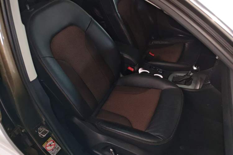 Used Audi Q3 2018 30th Anniversary Edition 30 TFSI Fashion Model Right Front Seat