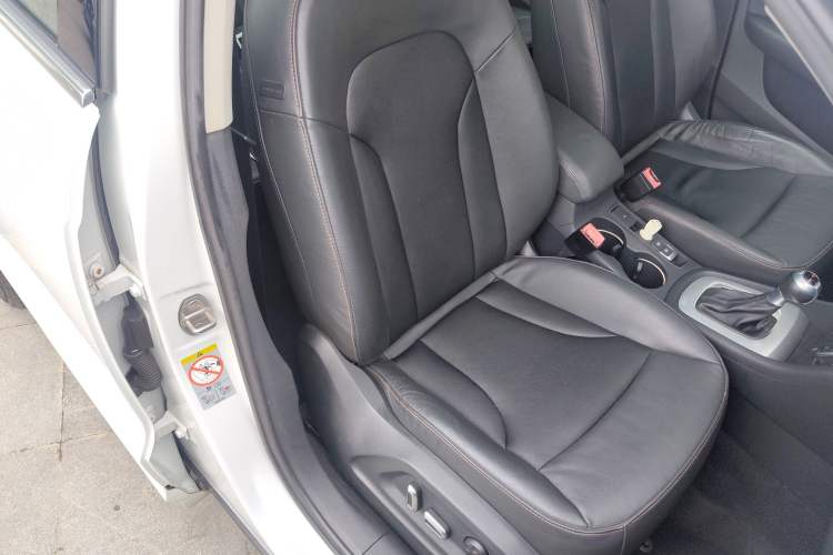 Used Audi Q3 2018 30th Anniversary Edition 35 TFSI Fashion Model Right Front Seat