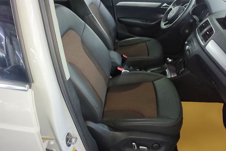 Used Audi Q3 2018 30 TFSI Fashion Edition Collector's Version Right Front Seat