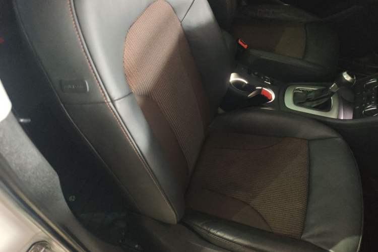 Used Audi Q3 2018 30th Anniversary Edition 30 TFSI Fashion Model Right Front Seat