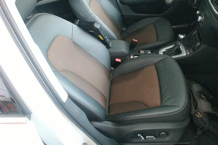 Used Audi Q3 2018 30 TFSI Fashion Edition Collector's Version Right Front Seat