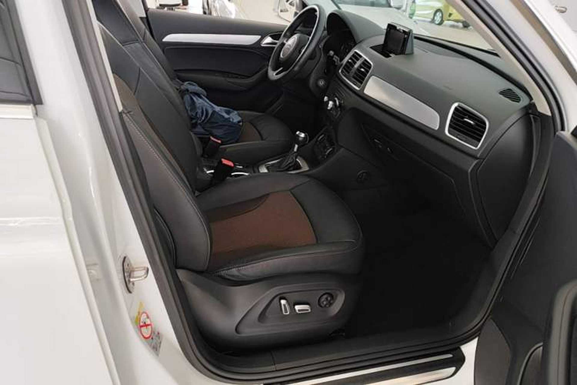 Used Audi Q3 2018 30th Anniversary Edition 30 TFSI Fashion Model Right Front Seat