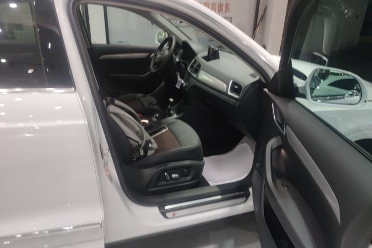 Used Audi Q3 2018 30 TFSI Fashion Edition Collector's Version Right Front Seat