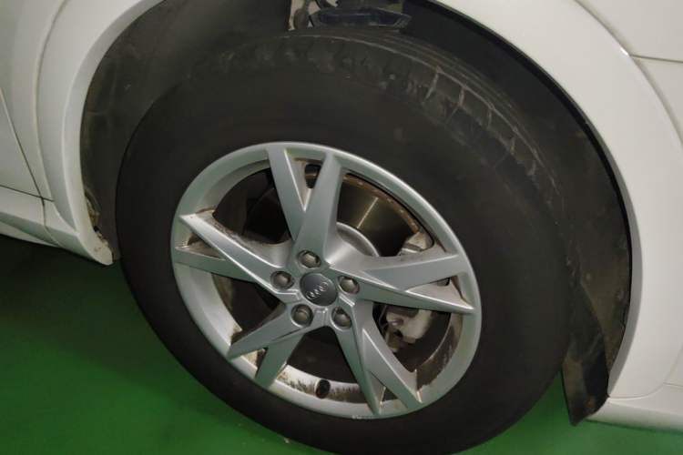 Used Audi Q3 2018 30th Anniversary Edition 35 TFSI Fashion Model Right Front Wheel Hub