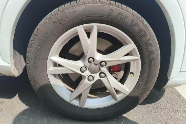 Used Audi Q3 2018 30th Anniversary Edition 30 TFSI Fashion Model Right Front Wheel Hub