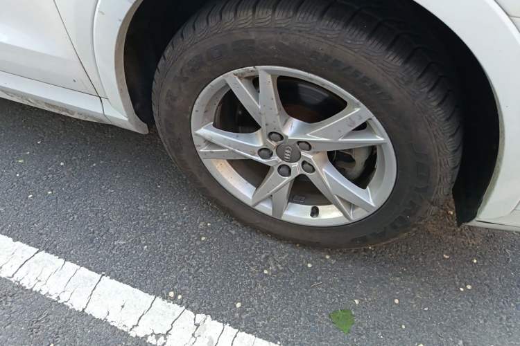 Used Audi Q3 2018 30th Anniversary Edition 30 TFSI Fashion Model Right Front Wheel Hub