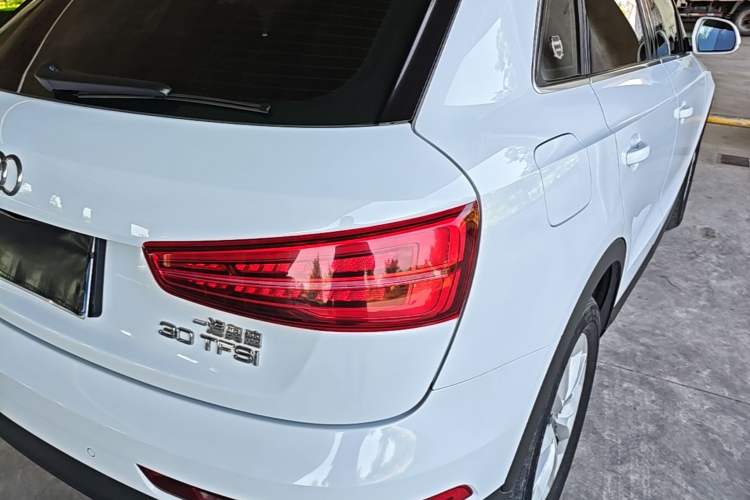 Used Audi Q3 2018 30th Anniversary Edition 30 TFSI Standard Model Right Rear Taillight