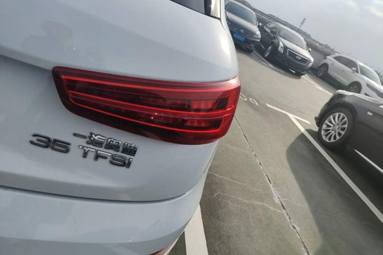 Used Audi Q3 2018 30th Anniversary Edition 35 TFSI Sport Model Right Rear Taillight