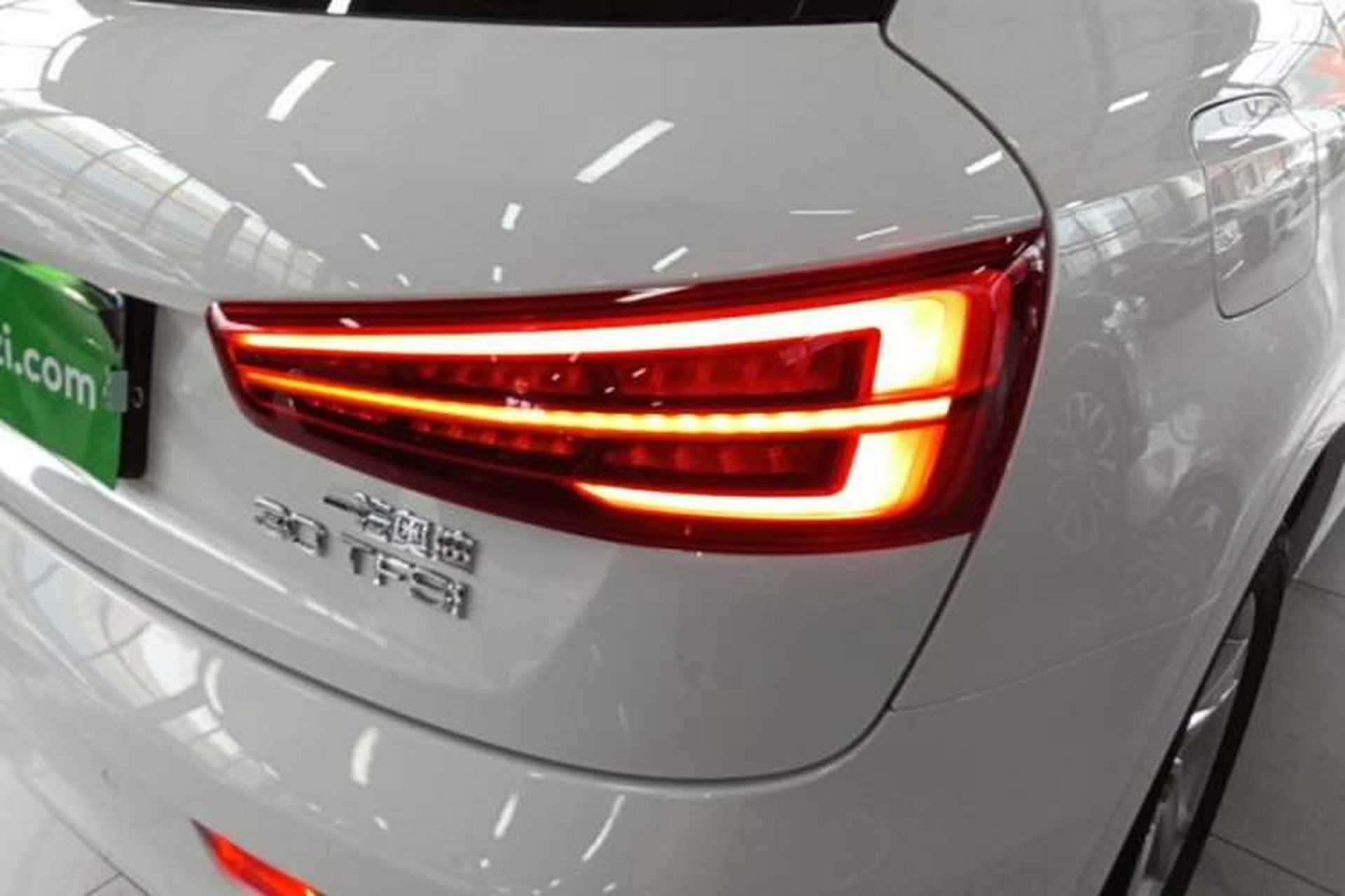 Used Audi Q3 2018 30th Anniversary Edition 30 TFSI Fashion Model Right Rear Taillight