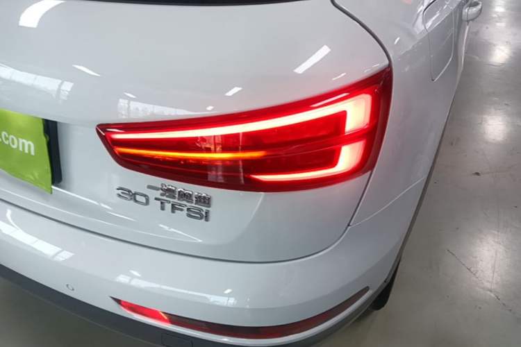Used Audi Q3 2018 30th Anniversary Edition 30 TFSI Style Model Right Rear Taillight