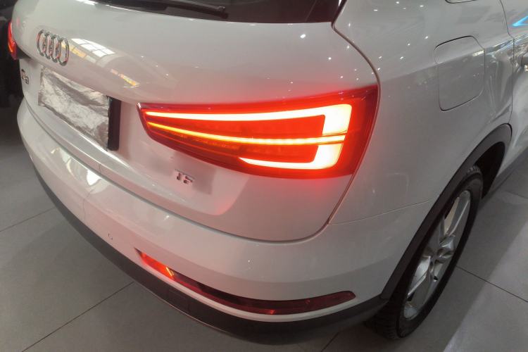 Used Audi Q3 2018 30 TFSI Fashion Edition Collector's Model Right Rear Taillight