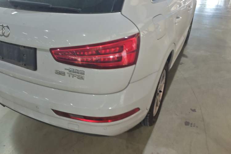Used Audi Q3 2018 30th Anniversary Edition 35 TFSI Fashion Model Right Rear Taillight