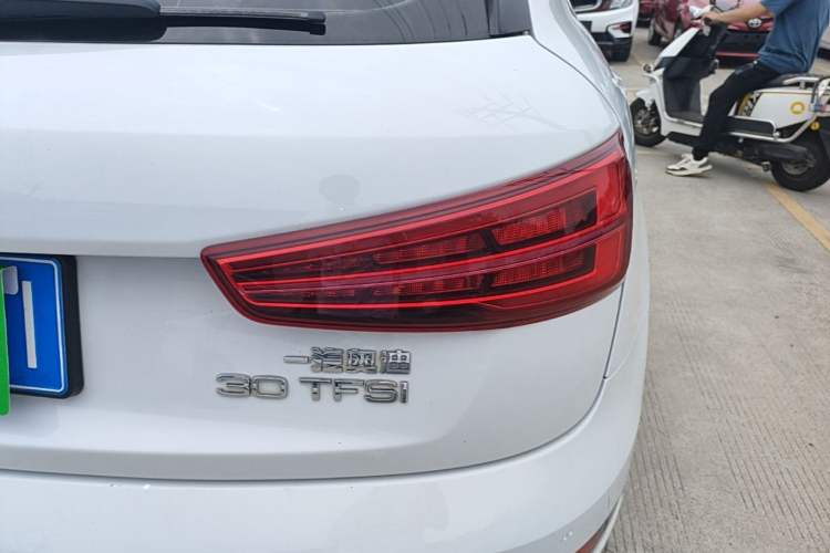 Used Audi Q3 2018 30th Anniversary Edition 30 TFSI Style Model Right Rear Taillight