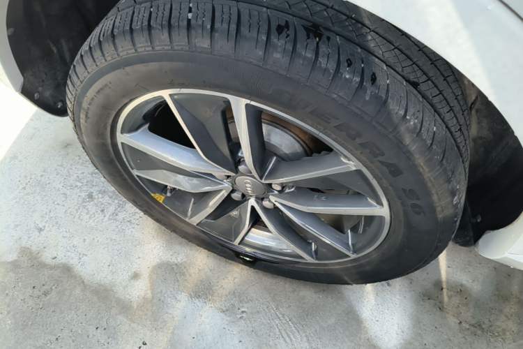 Used Audi Q3 2018 30th Anniversary Edition 35 TFSI Fashion Model Right Rear Wheel Hub