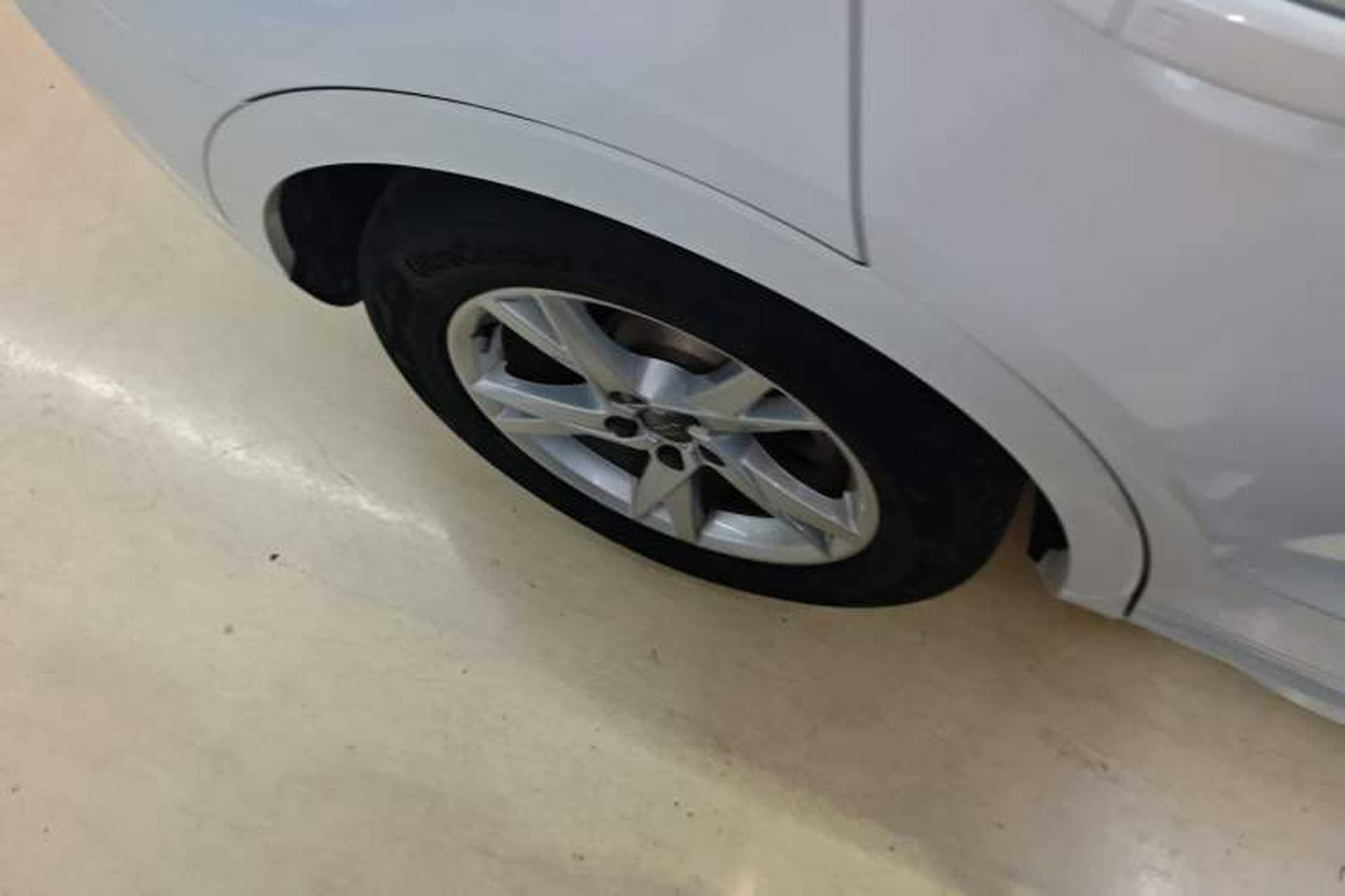 Used Audi Q3 2018 30th Anniversary Edition 35 TFSI Fashion Model Right Rear Wheel Hub