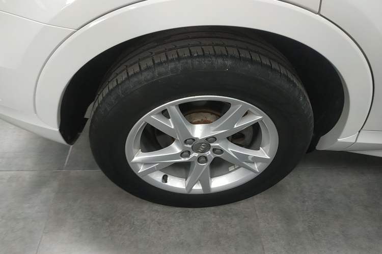 Used Audi Q3 2018 30th Anniversary Edition 30 TFSI Fashion Model Right Rear Wheel Hub