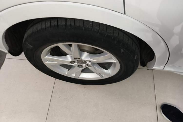 Used Audi Q3 2018 30th Anniversary Edition 30 TFSI Fashion Model Right Rear Wheel Hub