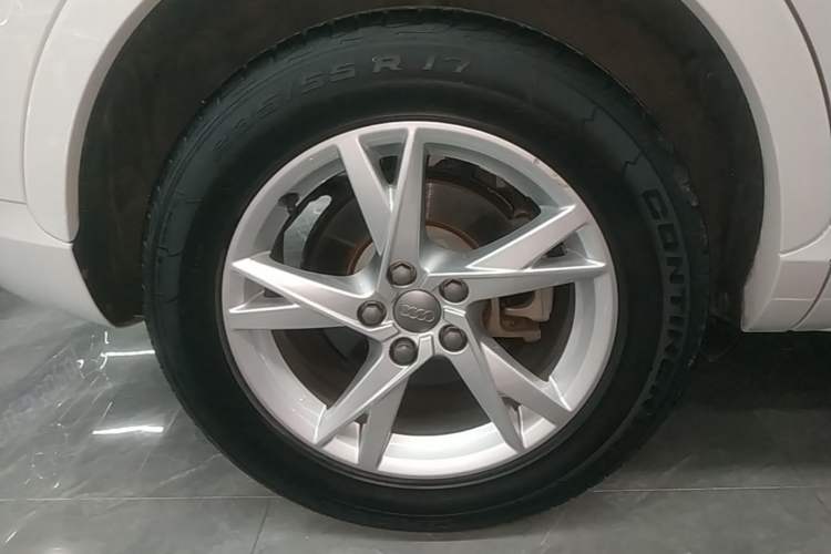 Used Audi Q3 2018 30th Anniversary Edition 30 TFSI Fashion Model Right Rear Wheel Hub
